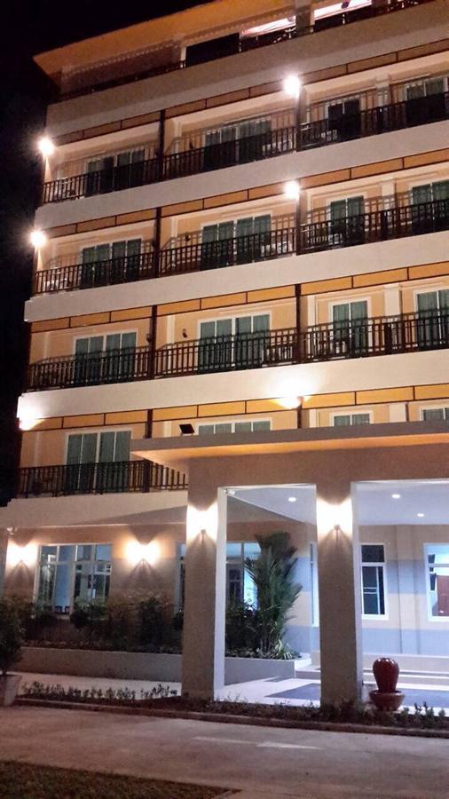Baan Duangkamol Hotel Phitsanulok Exterior photo